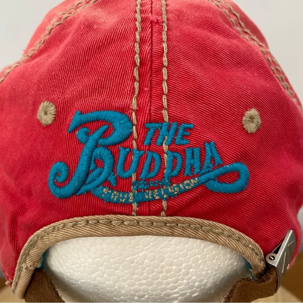True Religion VTG The Buddha Red and Leather Distressed Hat Y2K Red Blue RARE‎